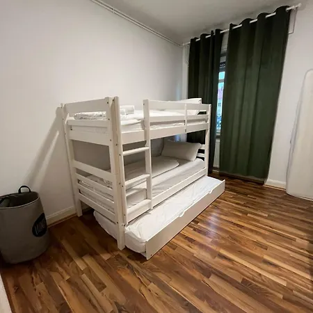 Apartment En 3 Lys